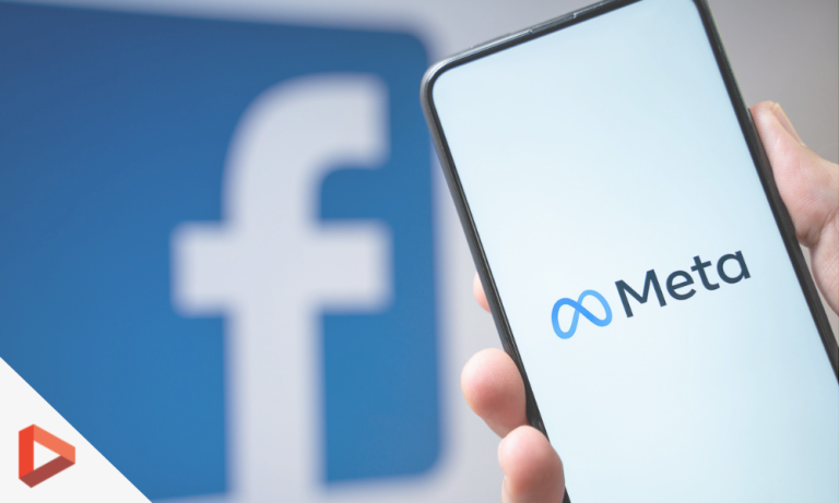 Smartphone affichant les logos Facebook et Meta